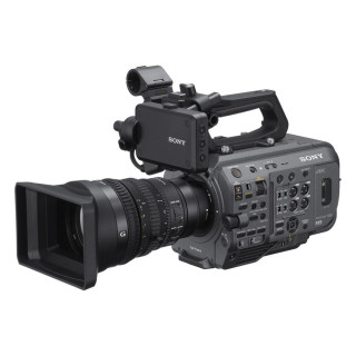Sony Caméra FX9 6K avec objectif 28-135mm f/4 G OSS