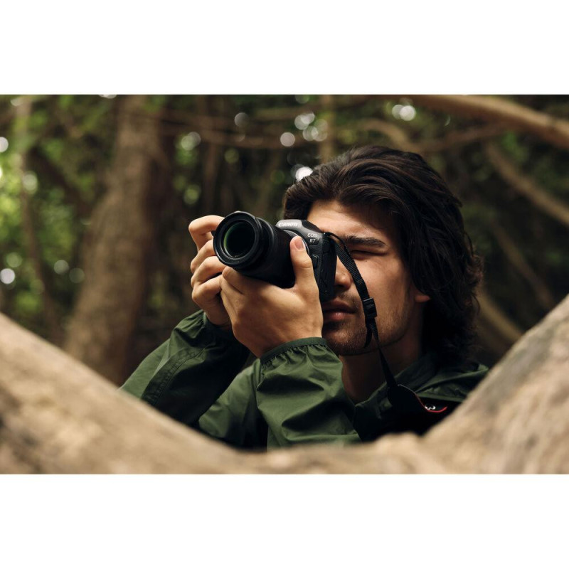 Canon EOS R7 nu