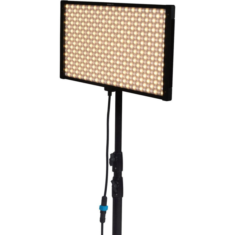Nanlite Panneau LED PavoSlim 120C RGBWW