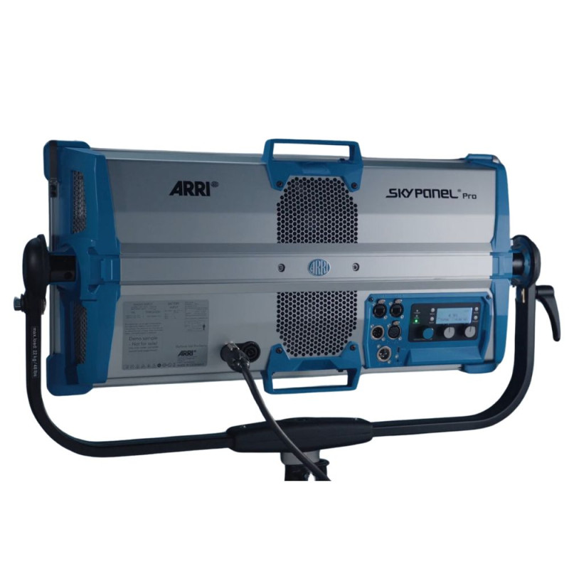 ARRI Projecteur SkyPanel Pro - ARRI - Prophot