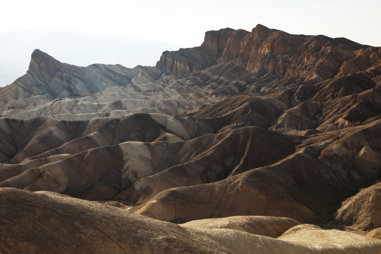 Photographie de Zabriskie Point développée avec la console Loupedeck Plus