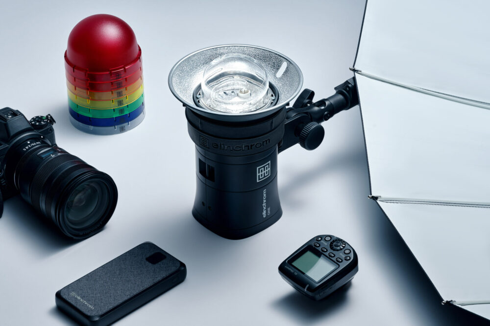 Photographie créative réalisée avec des dômes de couleur OCF Elinchrom